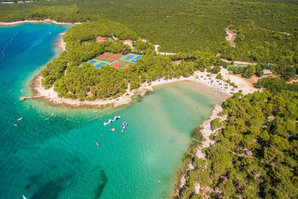 Pine Beach Pakoštane 70