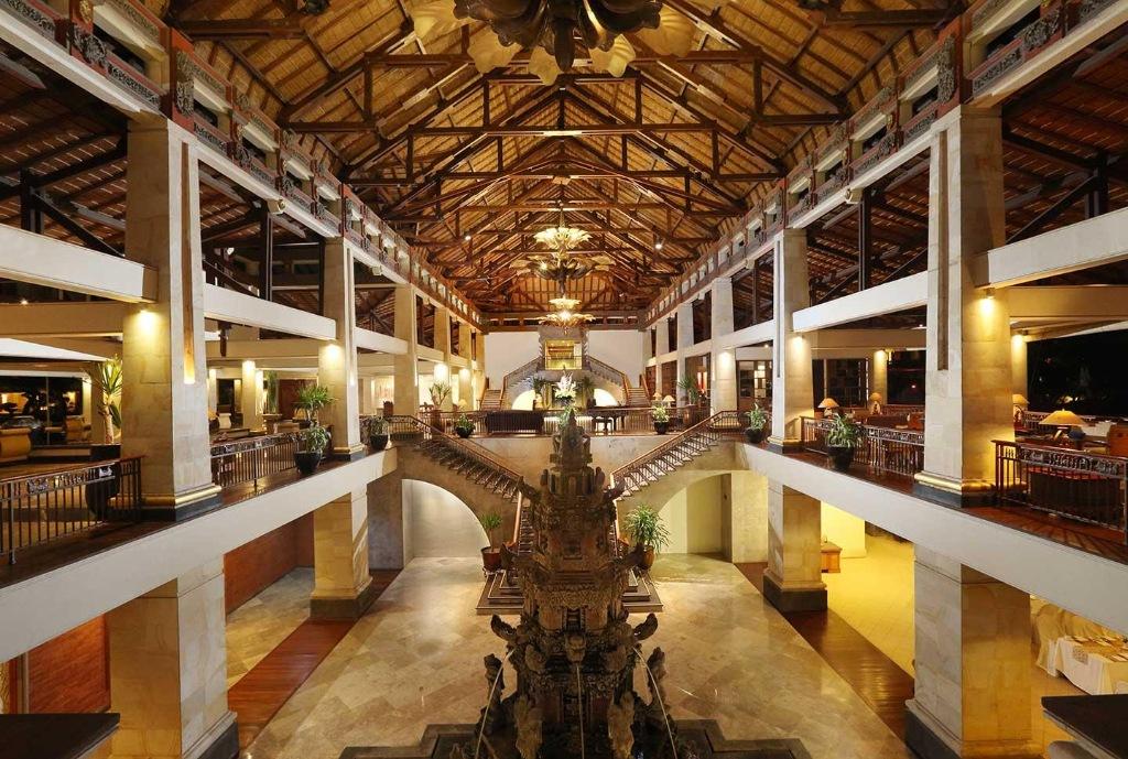 Nusa Dua Beach Hotel & Spa 5* 0
