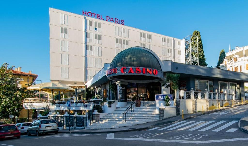 Hotel Paris**** 0