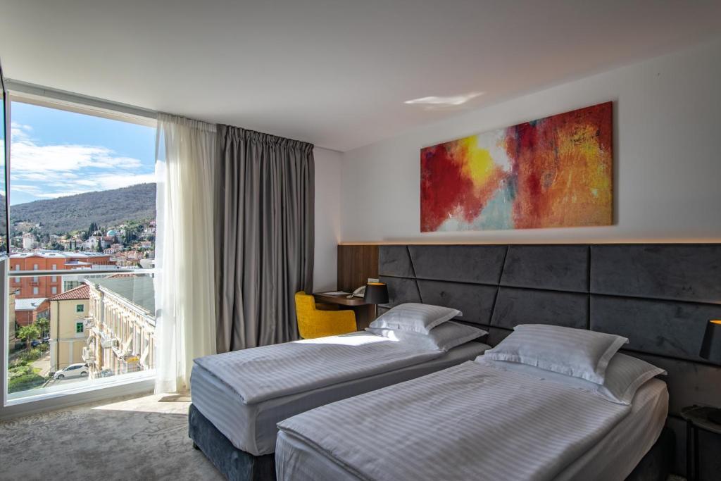 Hotel Paris**** 8