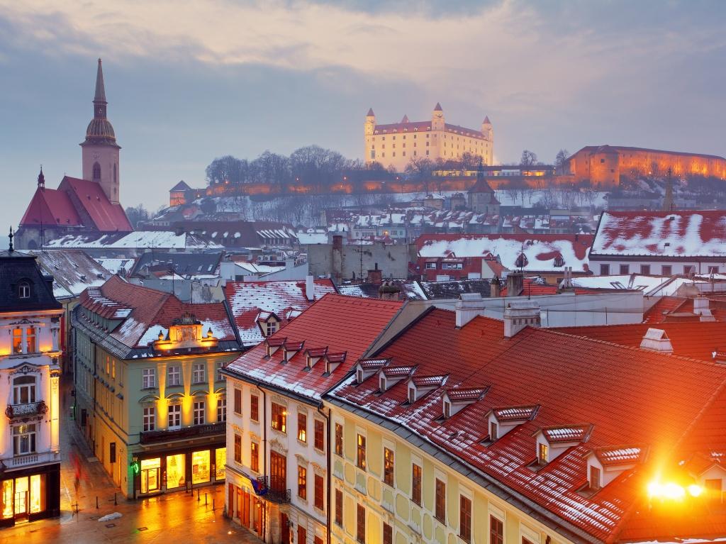 Advent Bratislava 2 dana u hotelu Crowne Plaza 2