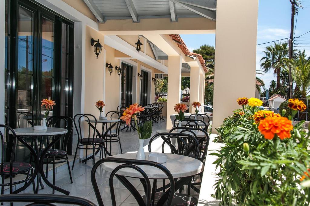 ZAKINTOS - Laganas, Agios Sostis | Hotel Bozikis Palace 3* 5