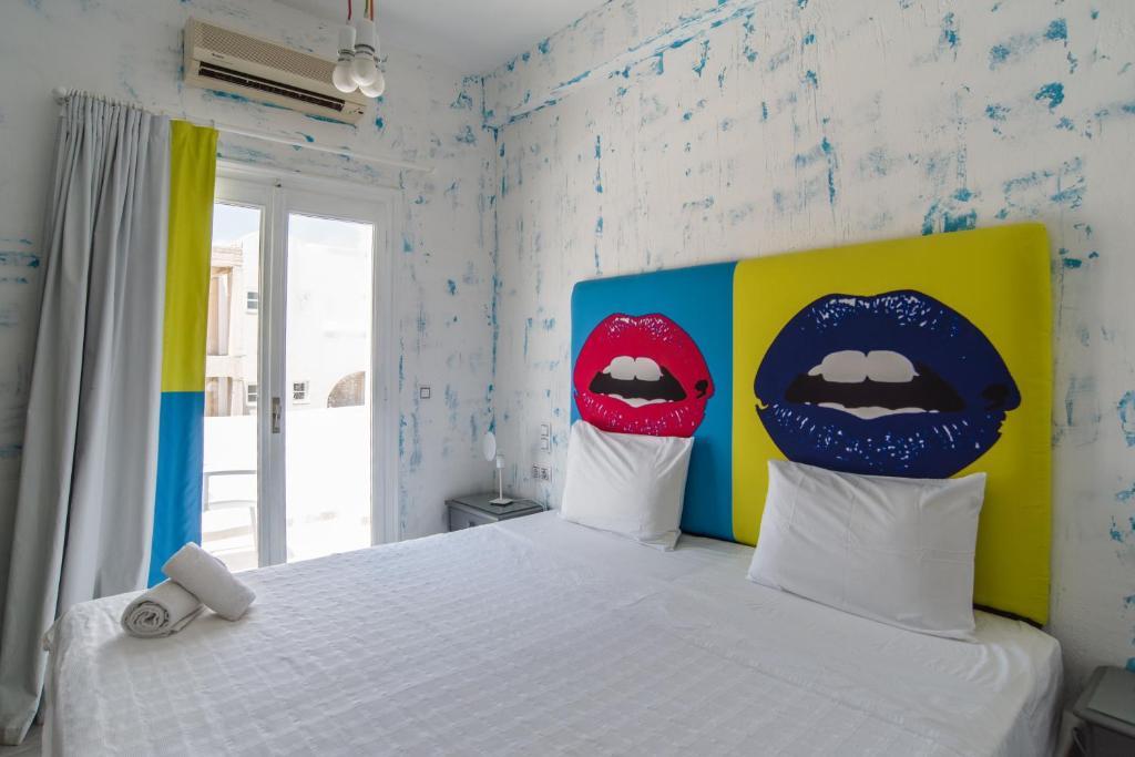 SANTORINI - Kamari | Beach Boutique 3* 1