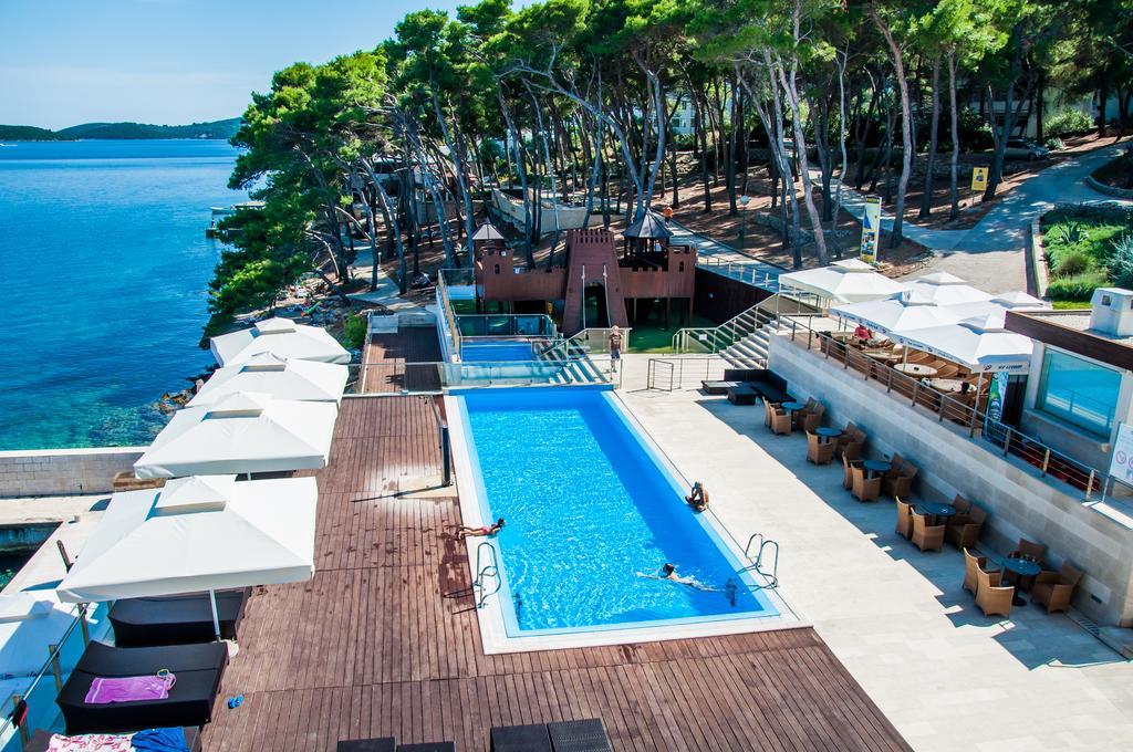 Hotel Maxim**** 2