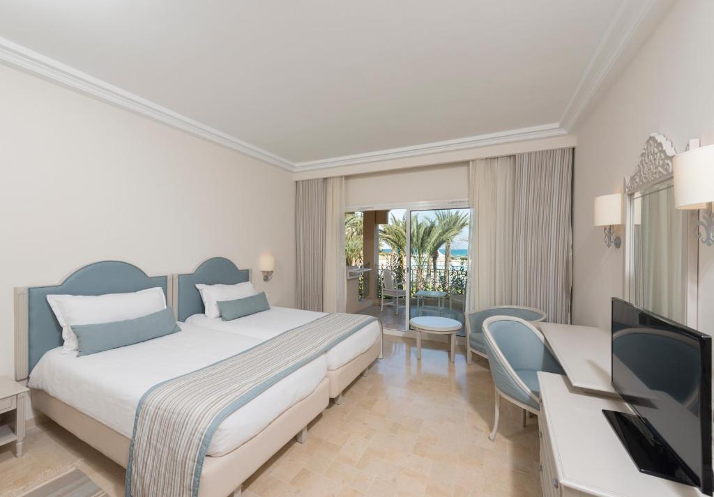 Tunis - Hotel Iberostar Waves Averroes 5* 1