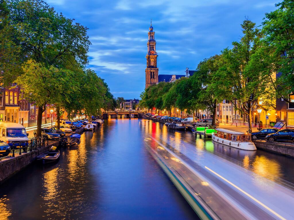 Amsterdam za Dan antifašističke borbe 12