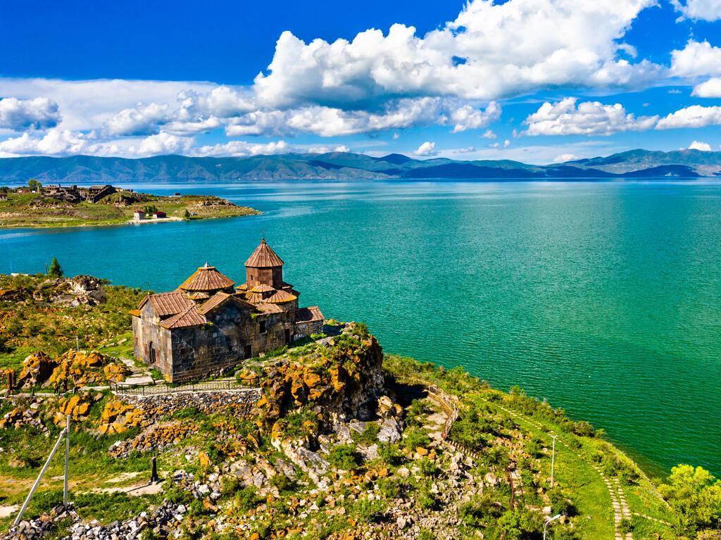 KAVKAZ - Armenija i Gruzija 2027. 0