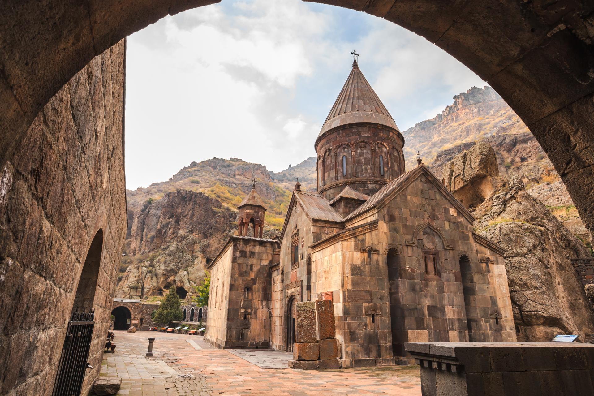KAVKAZ 2026 : Armenija i Gruzija 1