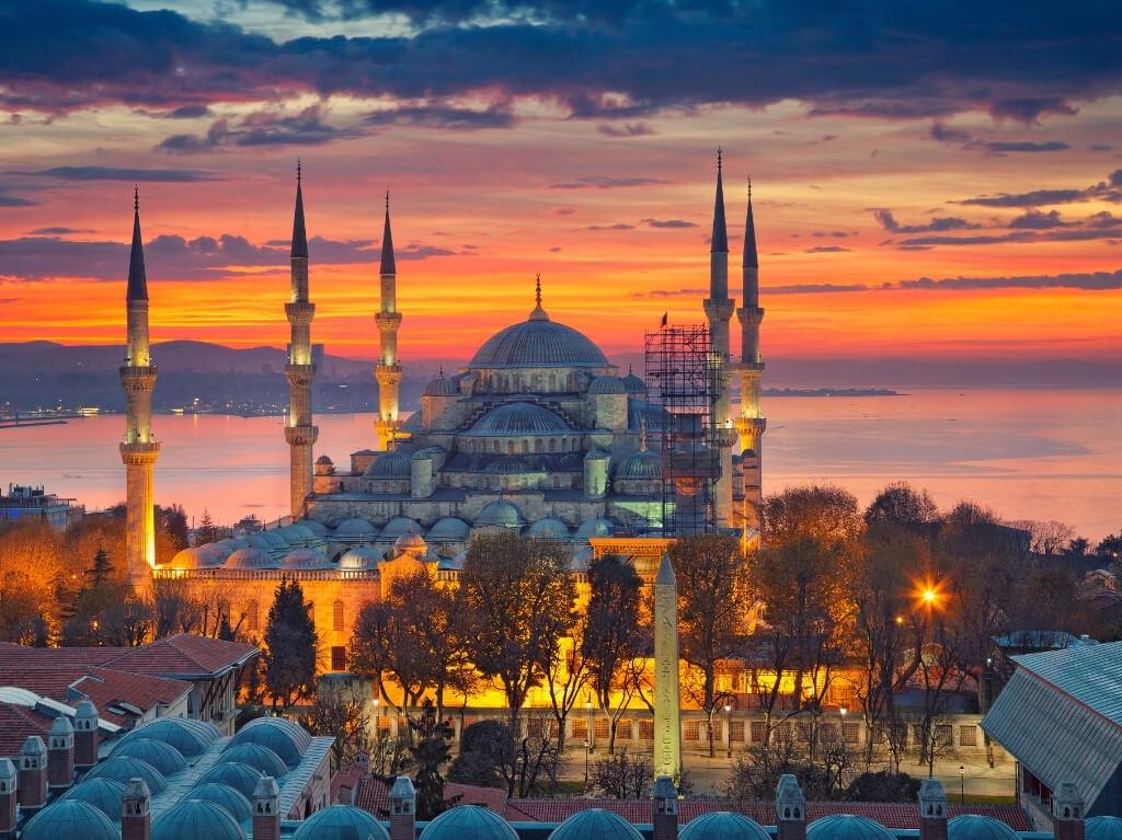 Istanbul 4 dana avionom HIT program 13