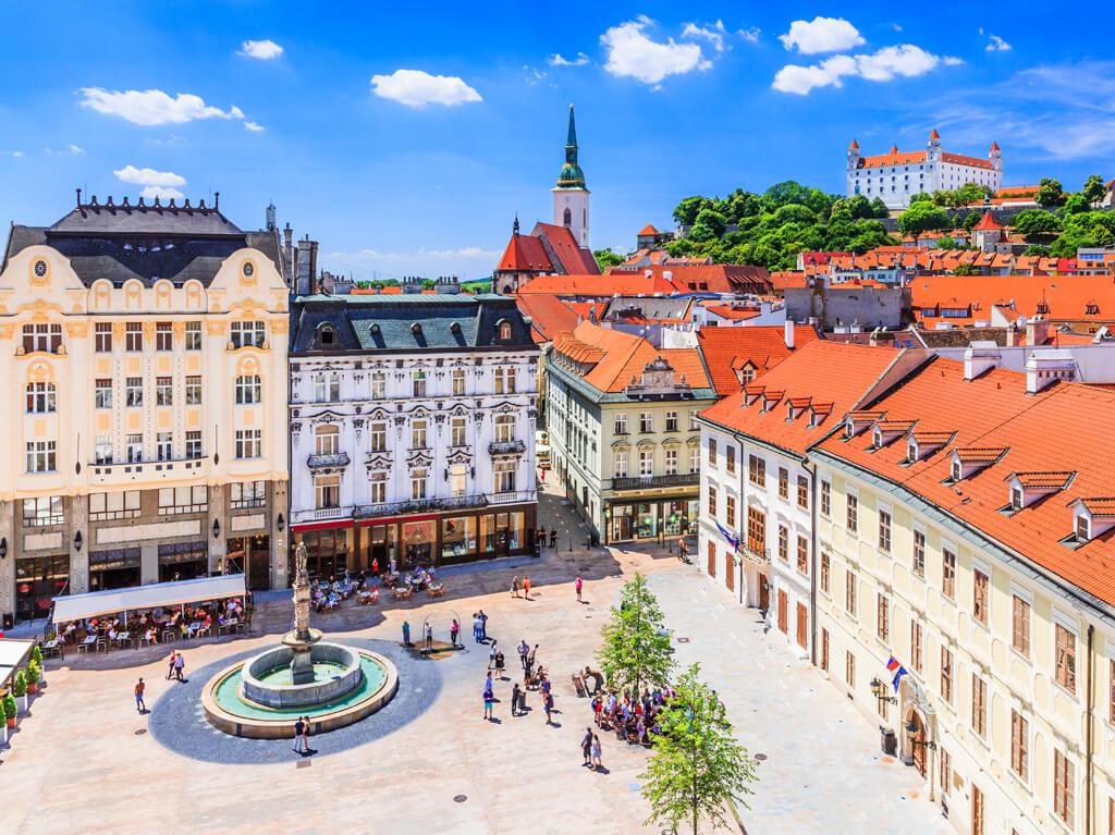 Bratislava 2 dana u hotelu Crowne Plaza 0