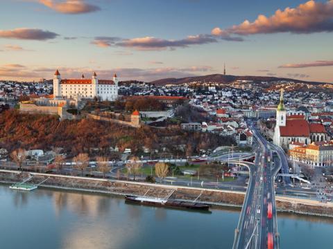 Advent Bratislava-Beč 2 dana 0