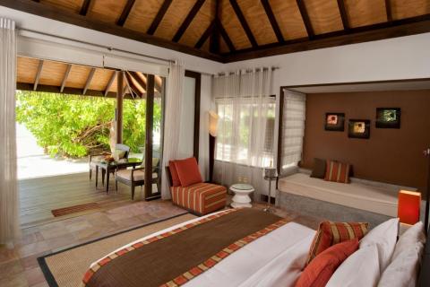 Velassaru Resort 4* 4