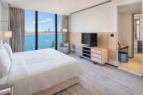 Address Beach Resort 12