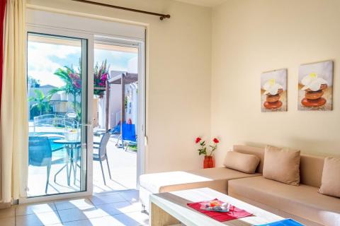 Azure Beach Seafront Villas 7