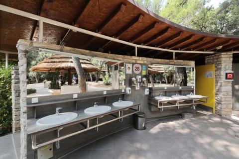 Pine Beach Pakoštane 65