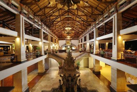 Nusa Dua Beach Hotel & Spa 5* 0