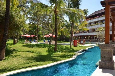Nusa Dua Beach Hotel & Spa 5* 5