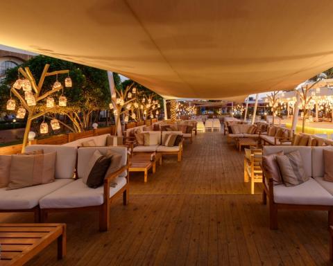 Desert Rose Resort 5*  2