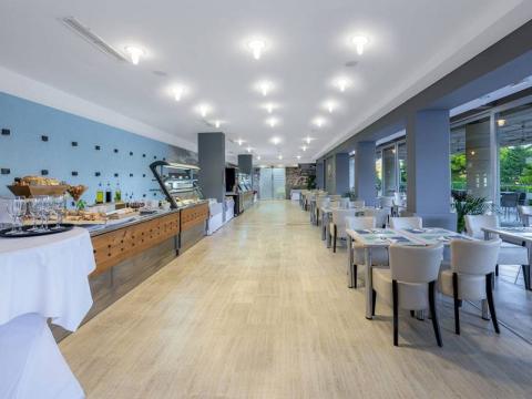 Hotel Uvala **** 2