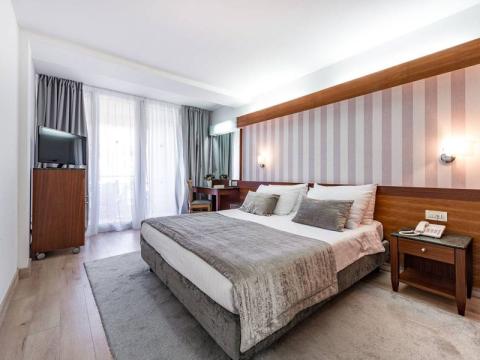 Hotel Uvala **** 4