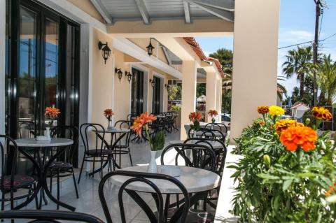 ZAKINTOS - Laganas, Agios Sostis | Hotel Bozikis Palace 3* 5