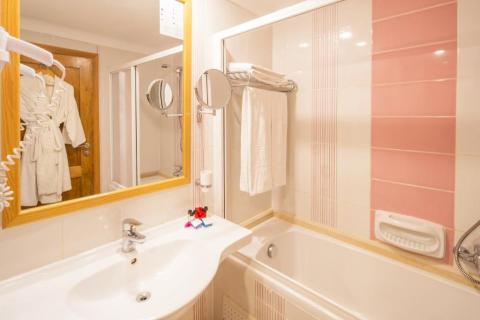 Tunis - Hotel  Bel Azur Thalasso & Bungalow 4* 3