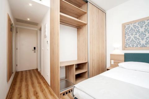 Hotel Medena 3* - P. TRAVEL 42