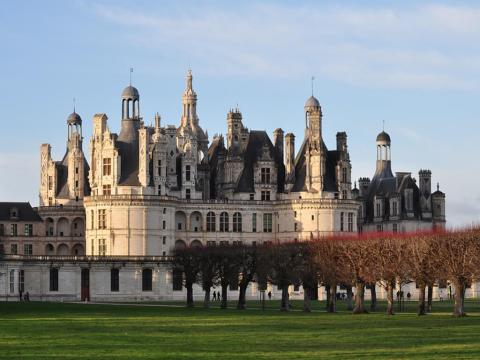 Dvorci Loire 5 dana avionom 2026 1