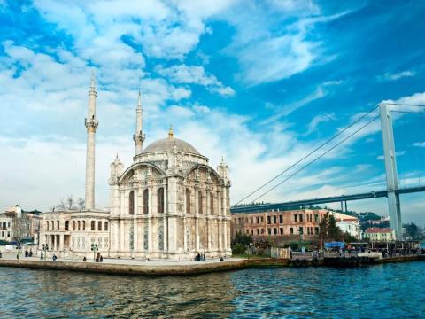 Krstarenje do Istanbula, Atene i Efesa brodom MSC Fantasia  1