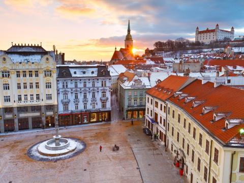 Advent Bratislava 2 dana u hotelu Crowne Plaza 0